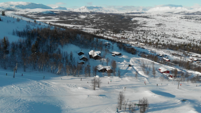 Vasetlia.jpg, Grendehytter.jpg, Nedfart-alpin.jpg, Skispor.jpg, Skøyter.jpg, Usikt-mot-B-felt-2.png, Utsikt-fra-A9.jpg, Utsikt-fra-B38.jpg, Utsikt-fra-B-felt.png, Utsikt-fra-C-felt.jpg, Utsikt-mot-C-felt.png, Vaset-Alpin-sommer.jpg, Vaset-Alpinområde.jpg